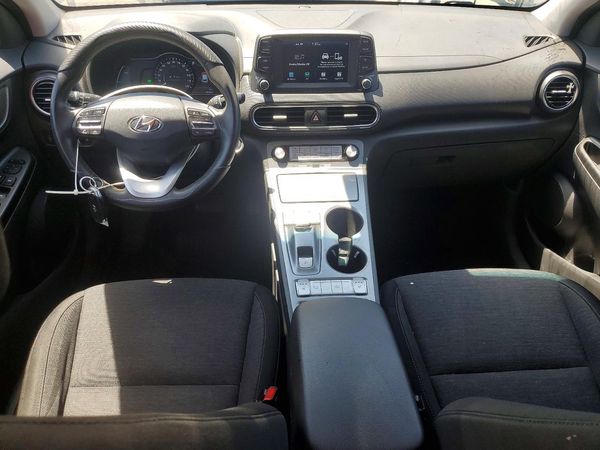 2021 HYUNDAI KONA