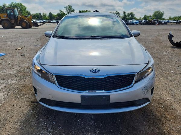 2017 KIA FORTE LX Base