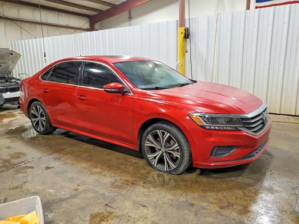 2021 VOLKSWAGEN PASSAT SE