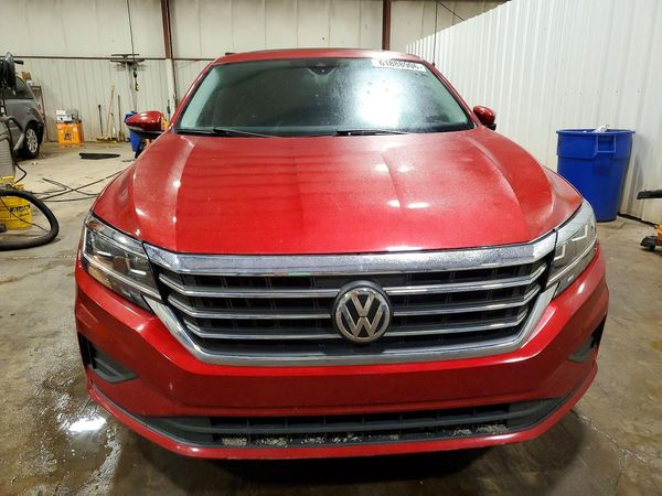 2021 VOLKSWAGEN PASSAT SE