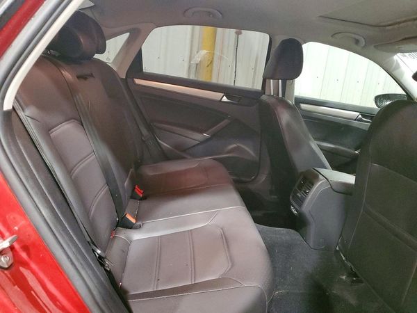 2021 VOLKSWAGEN PASSAT SE