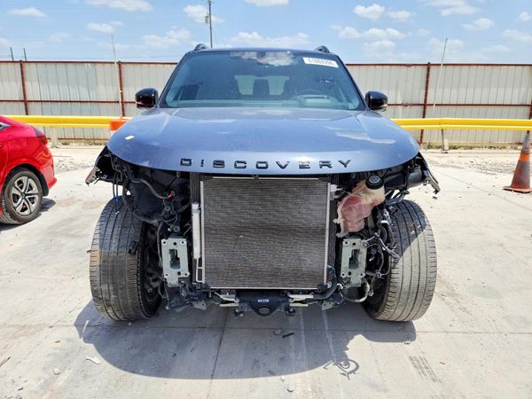 2024 LAND ROVER DISCOVERY P300 Dyanmic SE