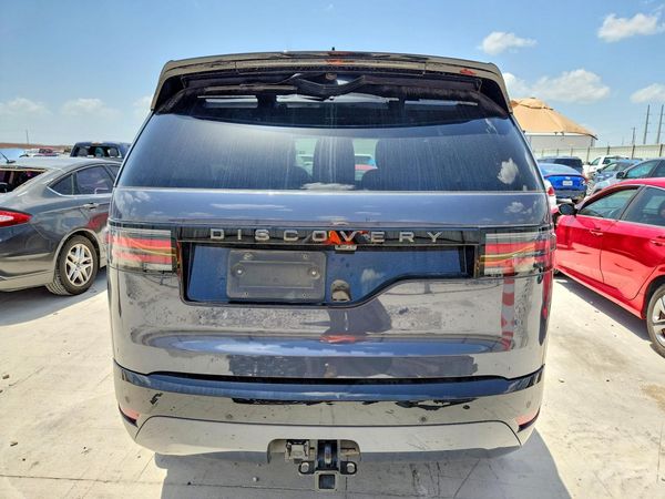 2024 LAND ROVER DISCOVERY P300 Dyanmic SE