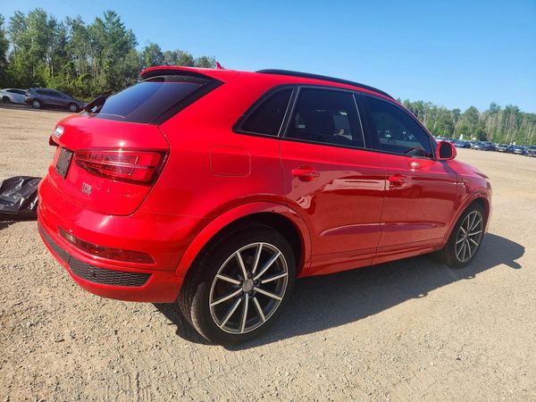 2018 AUDI Q3