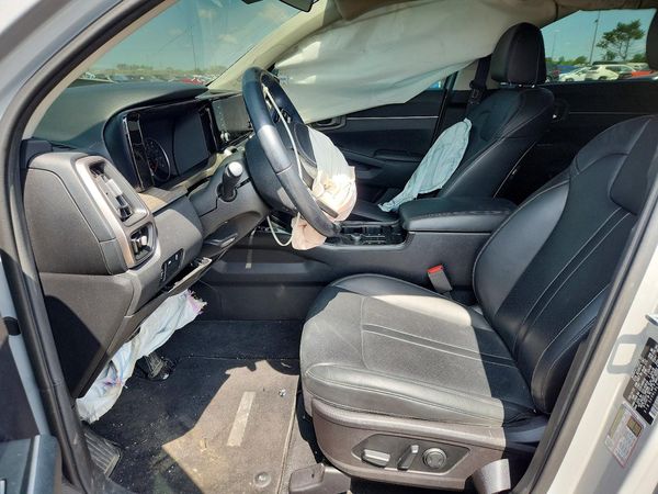 2022 KIA SORENTO