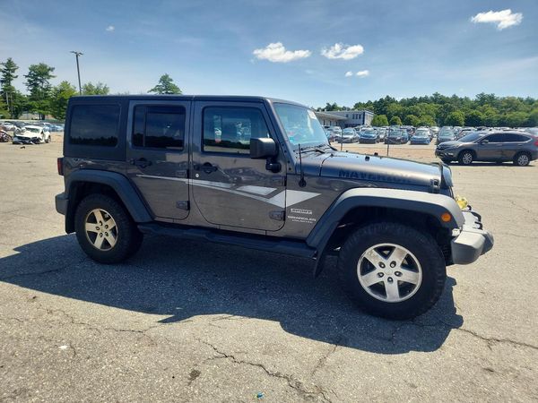 2017 JEEP WRANGLER UNLIMITED