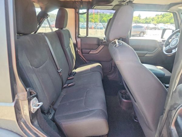 2017 JEEP WRANGLER UNLIMITED