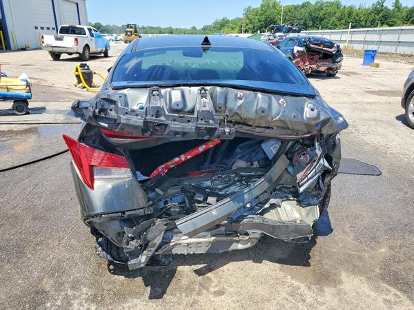 2024 HYUNDAI ELANTRA SEL w/ Convenience Pkg