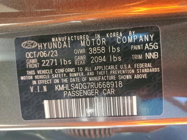 2024 HYUNDAI ELANTRA SEL w/ Convenience Pkg