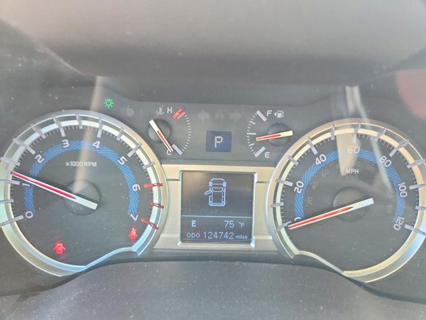 2014 TOYOTA 4RUNNER Base