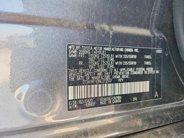 2022 TOYOTA RAV4 XLE Premium