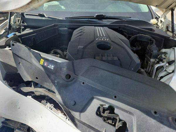2019 KIA STINGER
