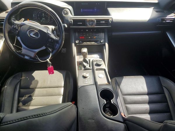 2018 LEXUS IS