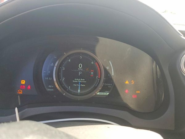 2018 LEXUS IS