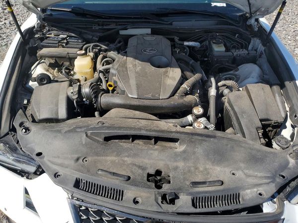 2018 LEXUS IS