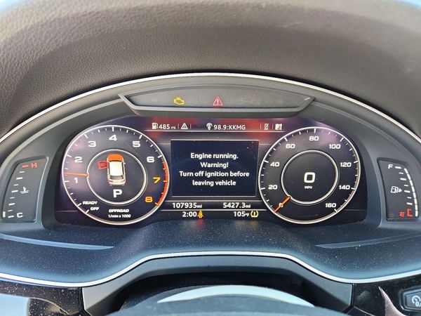 2017 AUDI Q7 quattro Premium Plus