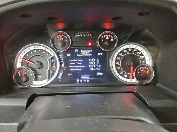 2015 RAM 1500 SLT