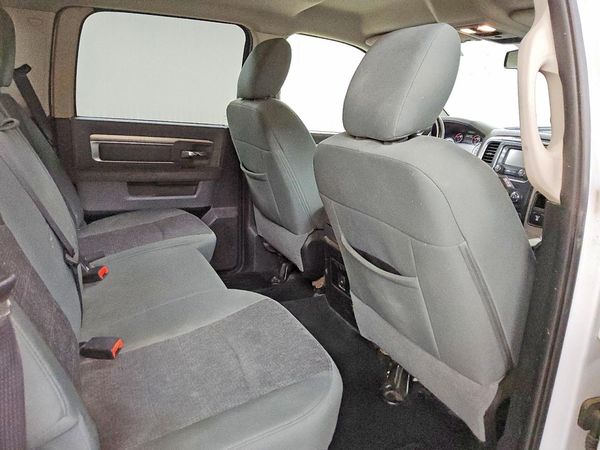 2015 RAM 1500 SLT