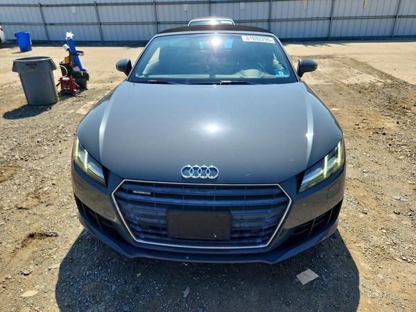 2016 AUDI TT quattro