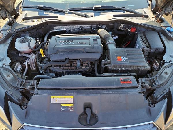 2016 AUDI TT quattro