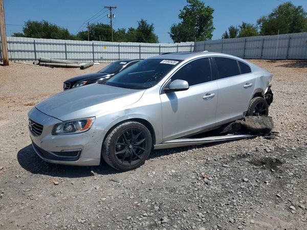 2014 VOLVO S60