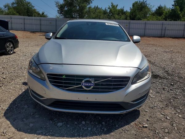 2014 VOLVO S60