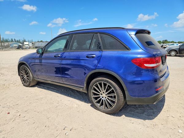 2017 MERCEDES-BENZ GLC