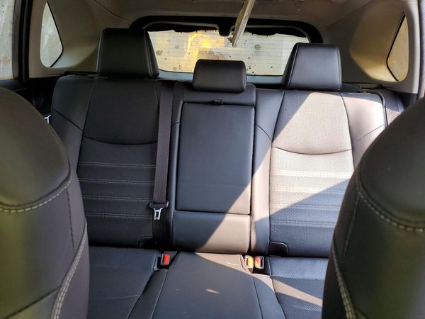 2020 TOYOTA RAV4 Limited