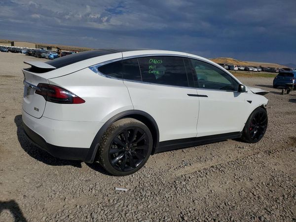 2017 TESLA MODEL X