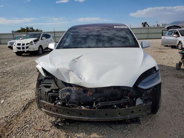 2017 TESLA MODEL X