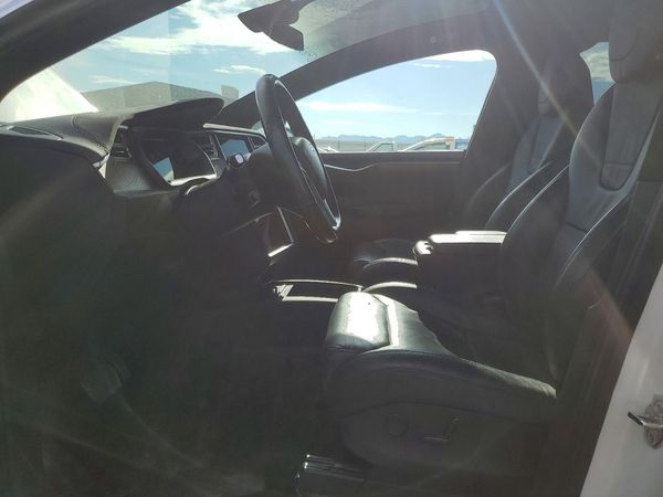 2017 TESLA MODEL X