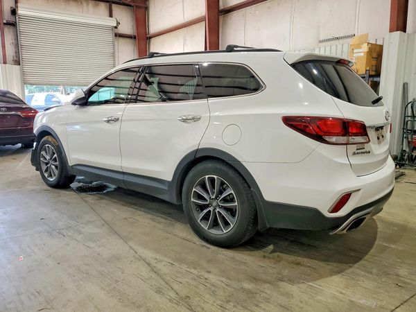 2018 HYUNDAI SANTA FE SE Base