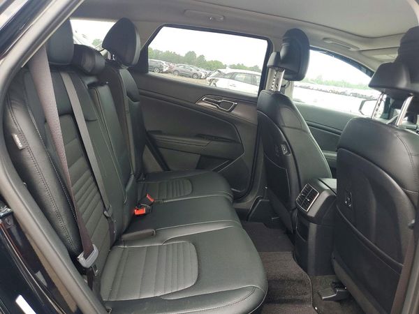 2025 KIA SPORTAGE
