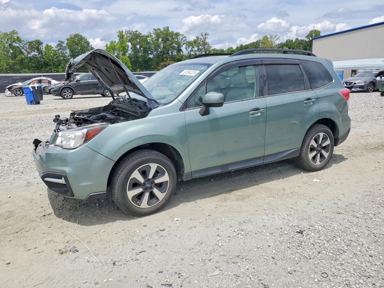 2018 SUBARU FORESTER