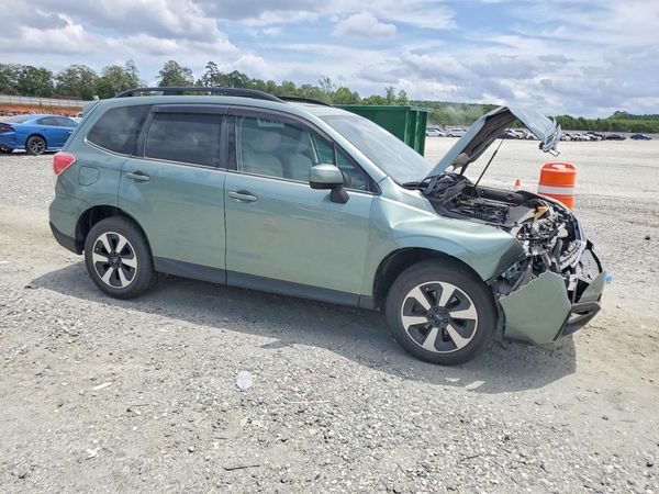 2018 SUBARU FORESTER