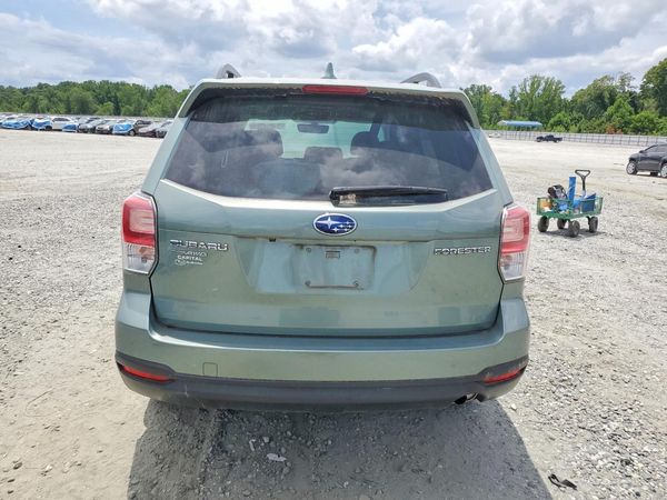 2018 SUBARU FORESTER
