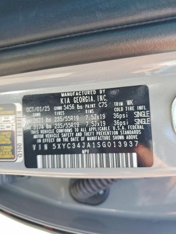 2025 KIA EV6