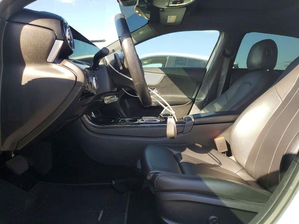2019 MERCEDES-BENZ A