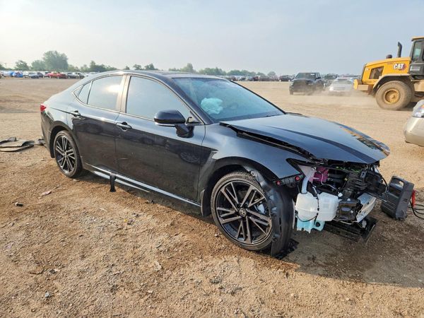 2026 TOYOTA CAMRY