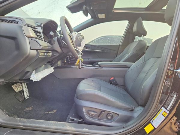 2026 TOYOTA CAMRY
