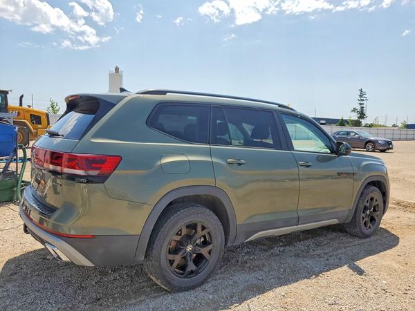 2024 VOLKSWAGEN ATLAS 4Motion Peak Edition SEL