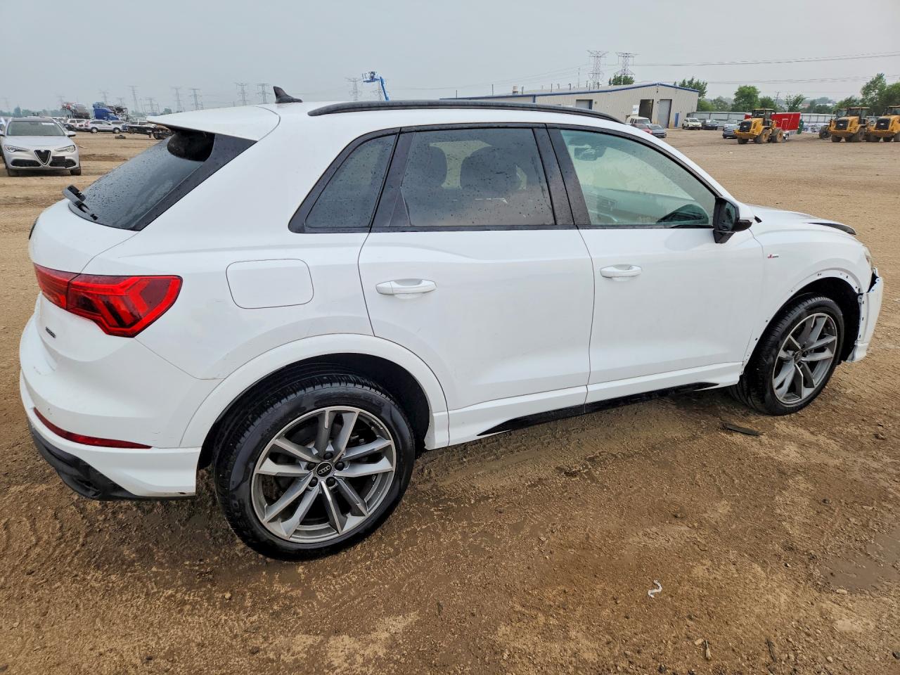 2025 AUDI Q3 S Line quattro Premium