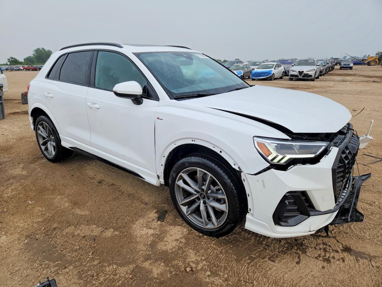 2025 AUDI Q3 S Line quattro Premium