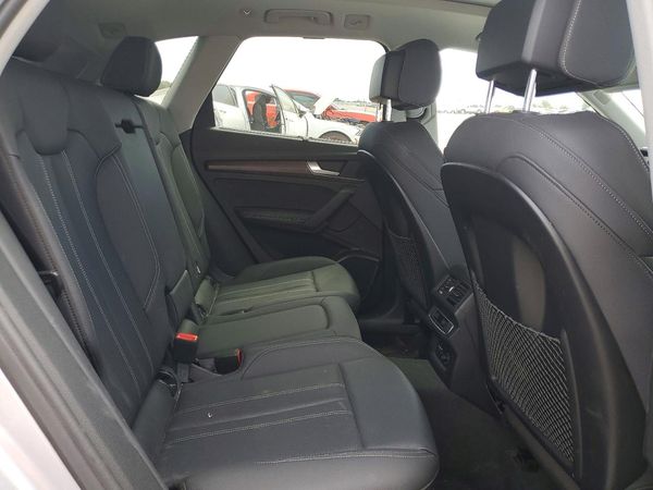 2021 AUDI Q5 E