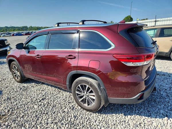 2017 TOYOTA HIGHLANDER SE/XLE