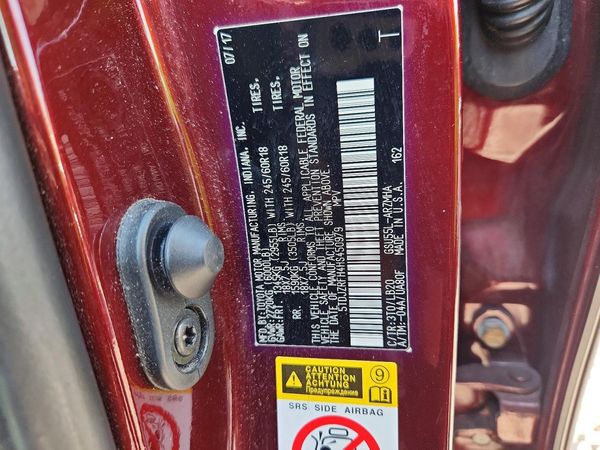 2017 TOYOTA HIGHLANDER SE/XLE