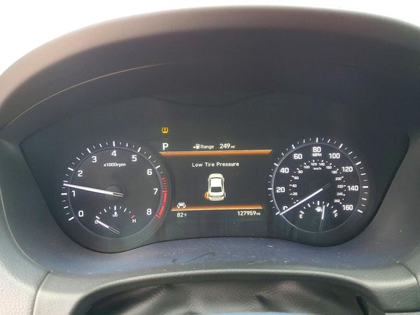 2018 GENESIS G80