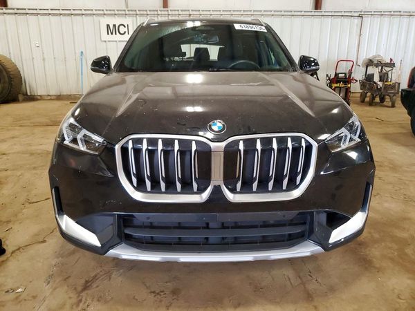 2025 BMW X1