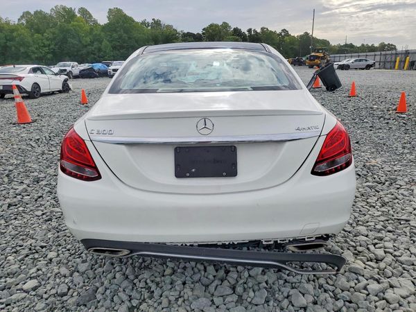 2016 MERCEDES-BENZ C