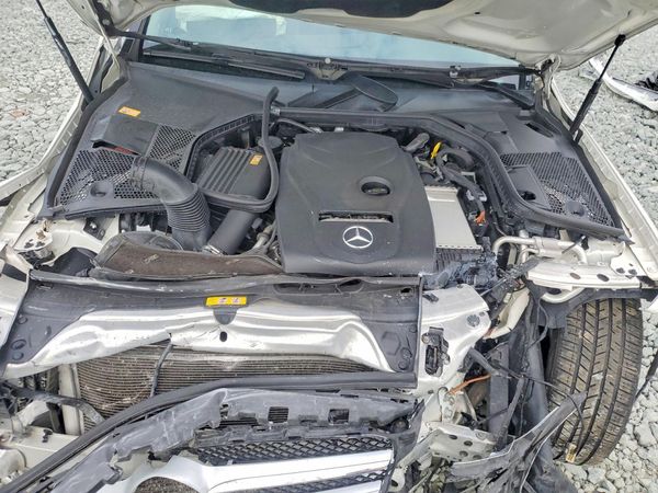 2016 MERCEDES-BENZ C